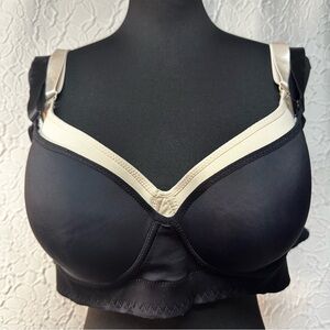 Women’s Set (2) Black & Beige Extreme Support Bras (36/80E)